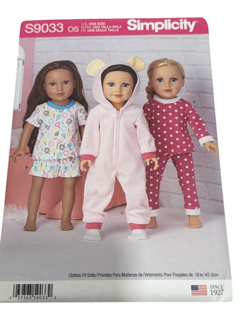 Simplicity S9033 18" Doll Clothes Sewing Pattern 15-Piece Pajamas Top Shorts & J